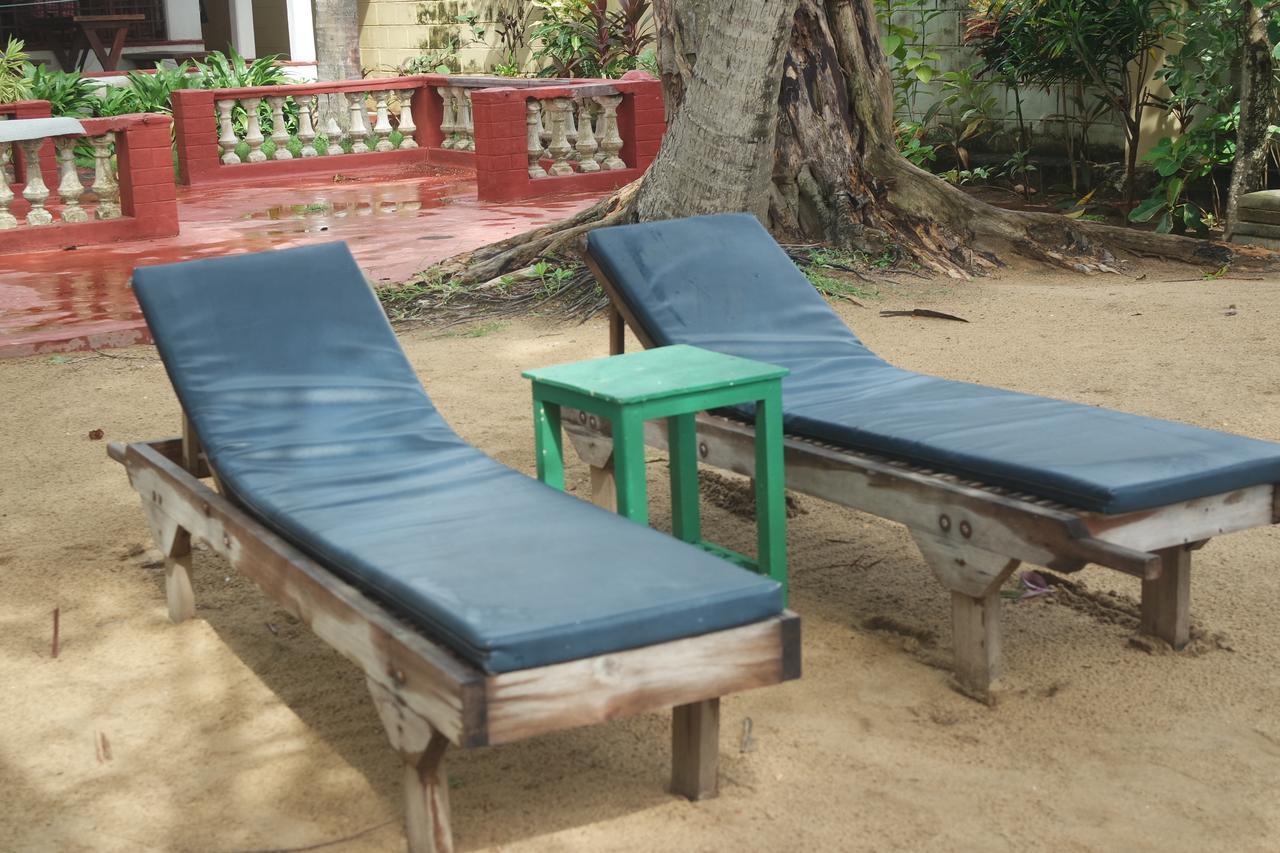 Dephani Beach Hotel Negombo Exteriör bild